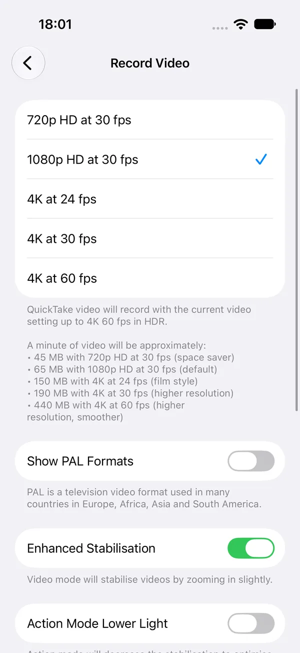 iOS 27 Record Video settings listing 720p HD at 30 fps, 1080p HD at 30 fps (selected), and 4K at 24, 30 and 60 fps, with a note on roughly how much space a minute of video takes at each setting.